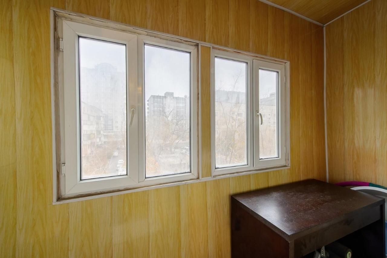 Apartments On Tole By 12 App 51 Алма Ата Екстериор снимка